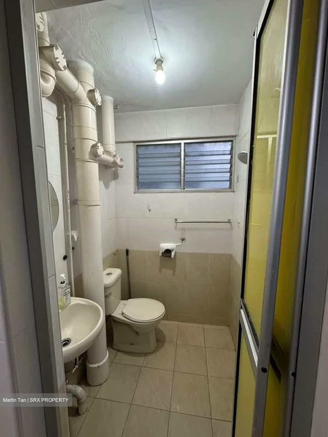 Blk 215 Yishun Street 21 (Yishun), HDB 3 Rooms #560354091